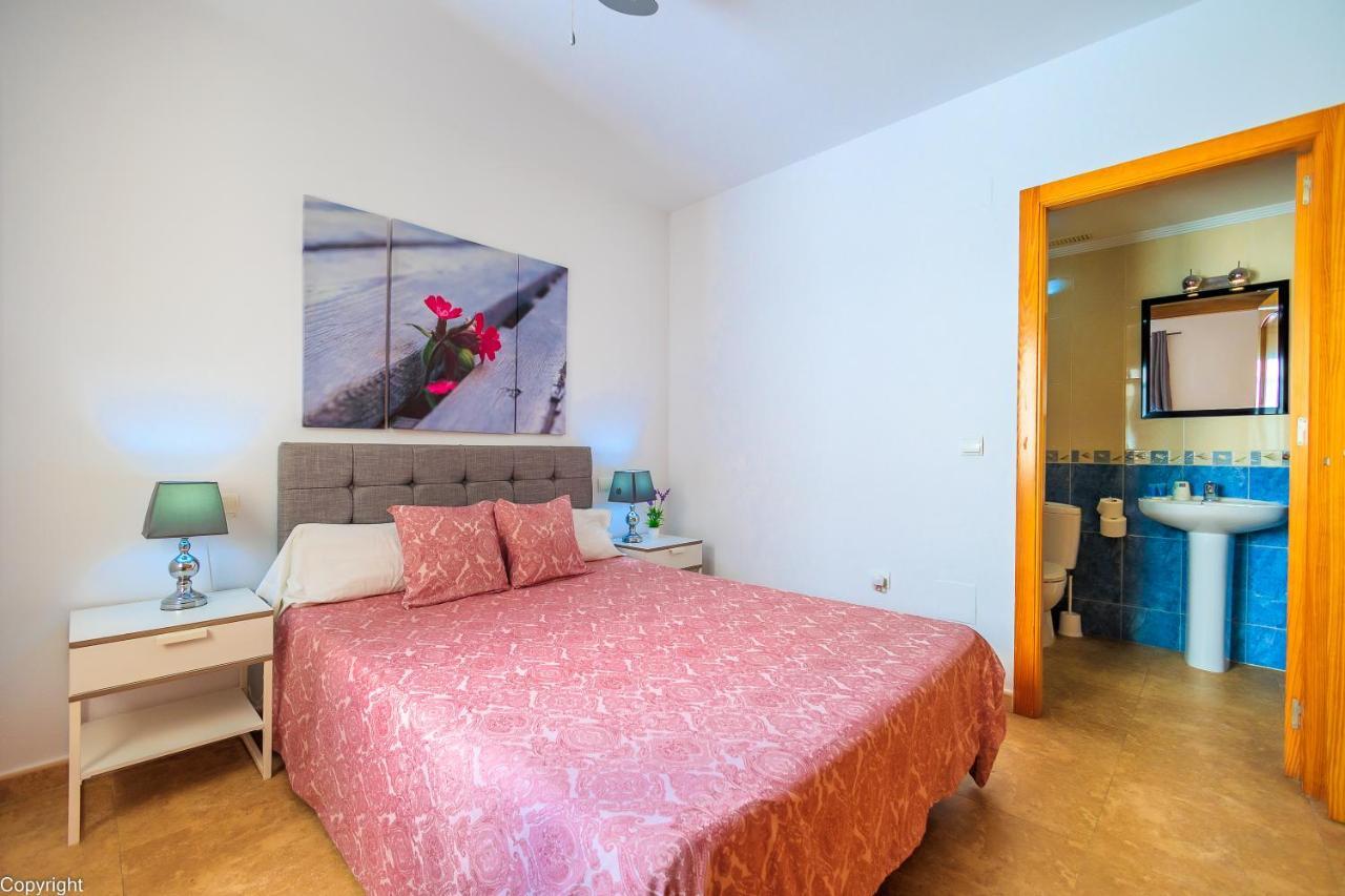 Apartamentos Madrid Torrevieja Bagian luar foto